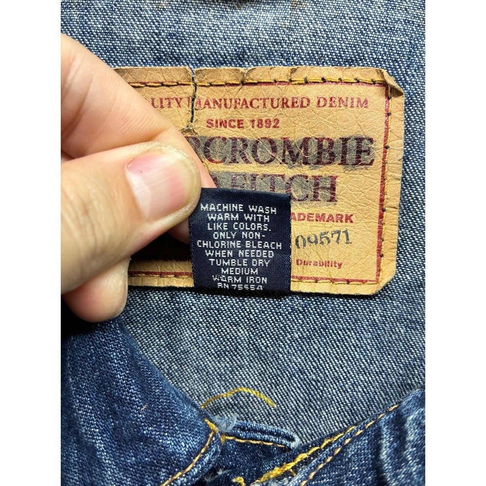 Abercrombie & Fitch Denim Jacket Men's XL Blue Trucker Distressed Vintage - Picture 8 of 12